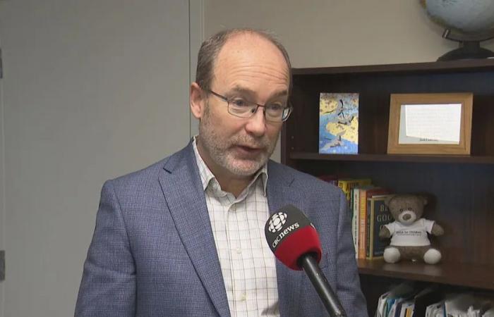 Opposition
      leaders
      say
      Lantz’s
      exit
      as
      premier
      to
      chase
      PC
      leadership
      shortchanges
      Islanders