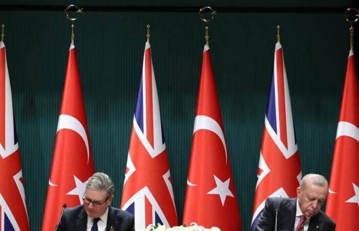 إيران
      ترفع
      أسعار
      البنزين
      لأول
      مرة
      منذ
      احتجاجات
      2019