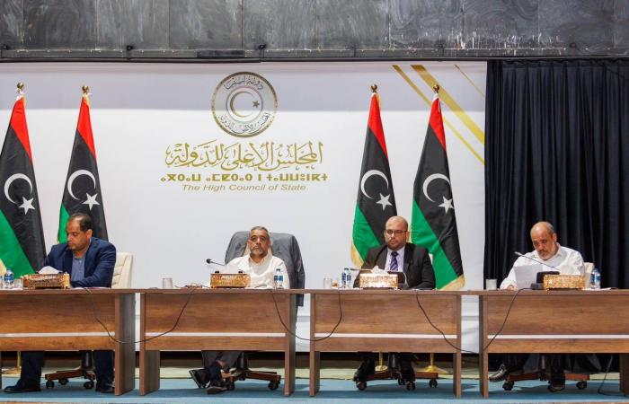 انطلاق
      «الحوار
      المهيكل»
      برعاية
      أممية
      يفجّر
      جدلاً
      حاداً
      في
      ليبيا