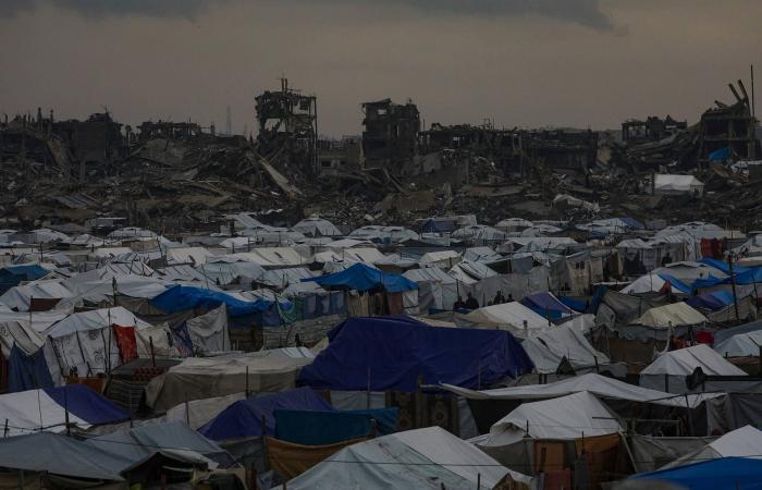 إسرائيل
      تغتال
      القيادي
      البارز
      في
      «القسام»
      رائد
      سعد