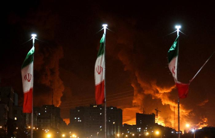 جعجع
      يتّهم
      بري
      بضرب
      المهل
      الدستورية
      للاستحقاقات
      اللبنانية