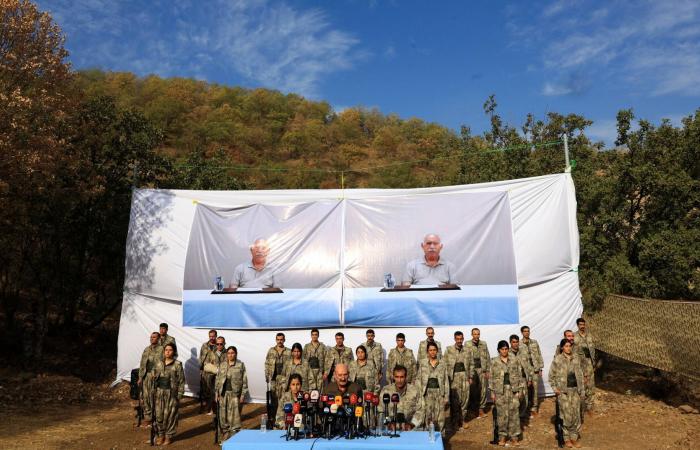 تركيا:
      مطالبات
      بـ«قانون
      للسلام»
      مع
      الأكراد
      اقترحه
      أوجلان