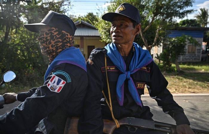 اتساع
      المعارك
      بين
      تايلاند
      وكمبوديا
      مع
      دخول
      النزاع
      أسبوعه
      الثاني