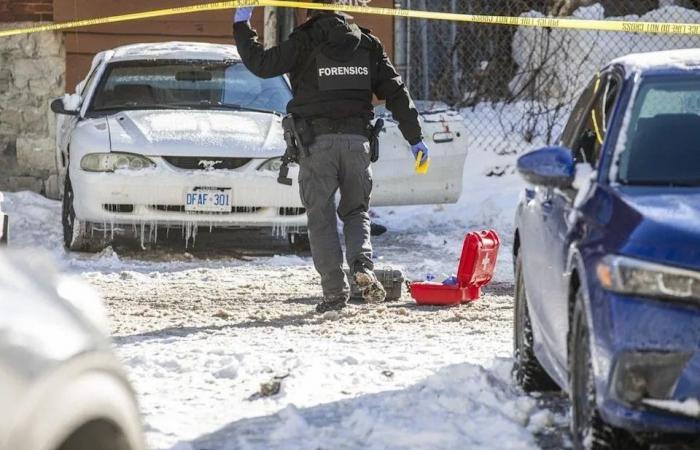 Person
      stabbed
      multiple
      times
      in
      downtown
      Ottawa