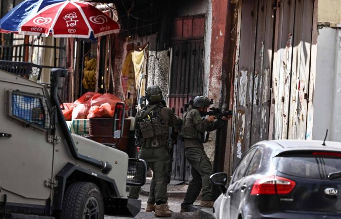 القوات
      الإسرائيلية
      تقتل
      فتى
      فلسطينياً
      في
      الضفة
      الغربية