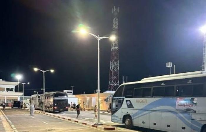 «الصحة
      العالمية»
      قلقة
      إزاء
      احتجاز
      أفراد
      طواقم
      صحية
      ومدنيين
      بجنوب
      غربي
      السودان