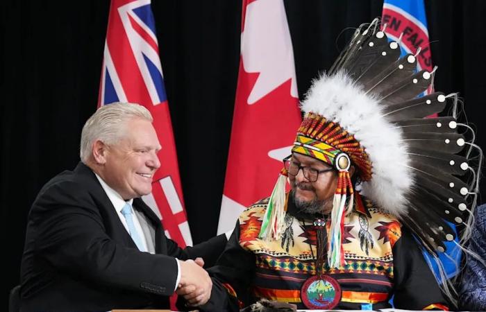 Carney,
      Ford
      to
      sign
      a
      deal
      to
      reduce
      regulatory
      burden
      on
      Ring
      of
      Fire,
      speed
      up
      Ontario
      projects