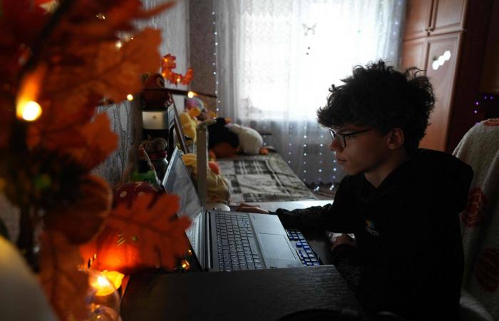 بوتين
      يصف
      الدعوات
      الغربية
      للاستعداد
      لحرب
      كبرى
      مع
      روسيا
      بـ«هستيريا»
      و«أكذوبة»