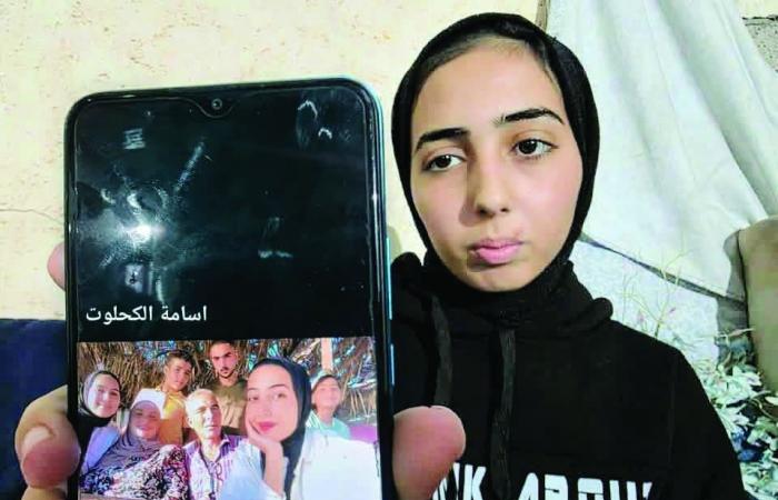 بتول الناجية الوحيدة انتشلت من تحت الركام واجتمعت مع أشلاء عائلتها بالإسعاف