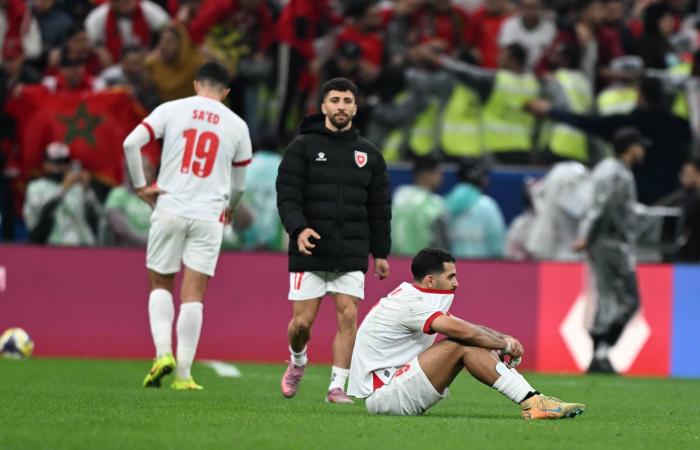 فيفا
      يمنح
      «ثالث
      العرب»
      مناصفة
      بين
      السعودية
      والإمارات