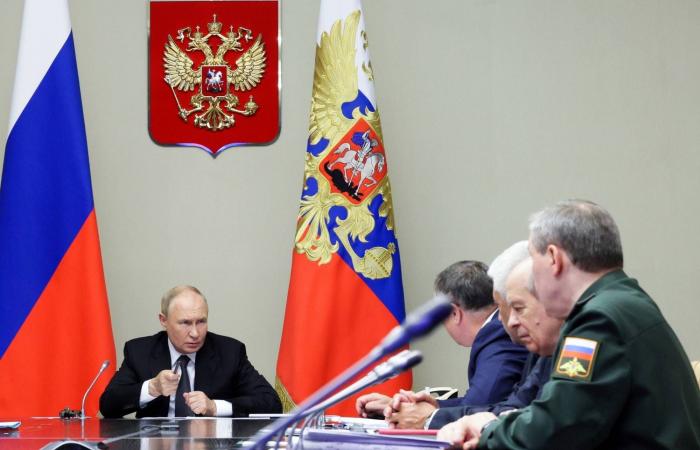 لوكاشنكو:
      صاروخ
      «أوريشنيك»
      الروسي
      القادر
      على
      حمل
      رؤوس
      نووية
      نُشر
      في
      بيلاروسيا