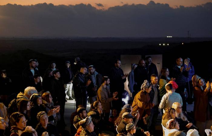 حراك
      أميركي
      لاحتواء
      «خلافات
      الشرعية»
      اليمنية