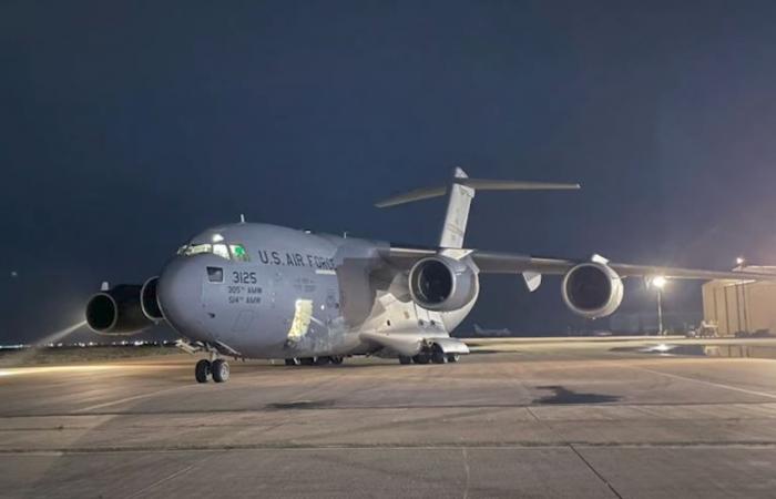 إسرائيل
      تدرس
      إنشاء
      محكمة
      عسكرية
      خاصة
      لمحاكمة
      «نخبة
      حماس»