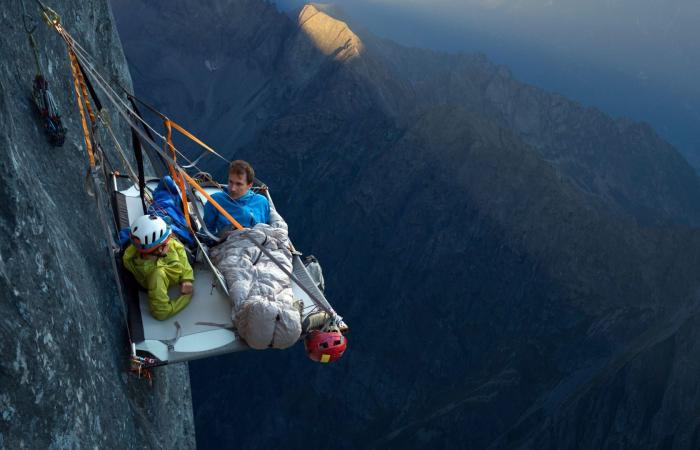 كيف يمكنك أن تغفو في أي مكان من الطائرات إلى غرف القيلولة في المكاتب؟