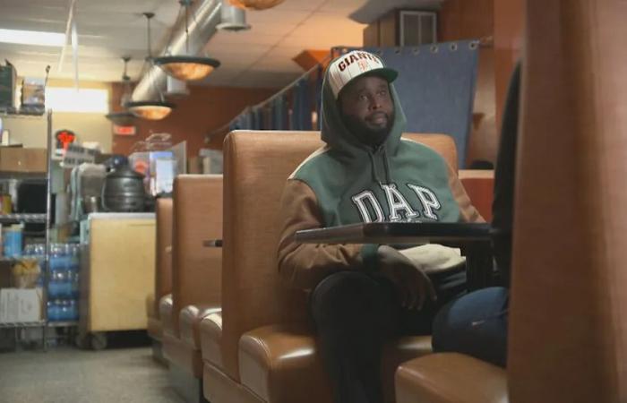 In
      Minneapolis,
      ICE
      clashes
      with
      Minnesotans
      who
      want
      them
      out