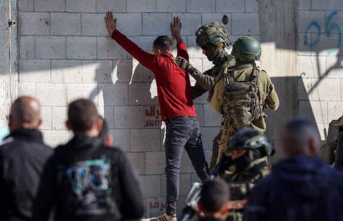 سوريا
      تؤكد
      التزامها
      «الثابت»
      بمكافحة
      تنظيم
      «داعش»