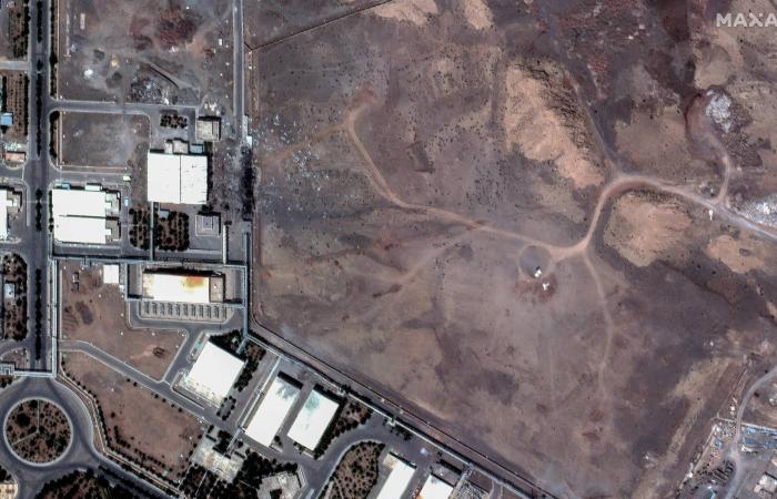 السلطات
      التركية
      تحقق
      في
      تحطم
      مسيرة
      بعد
      أيام
      من
      إسقاط
      أخرى