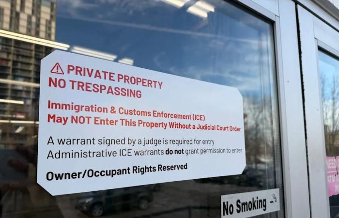 In
      Minneapolis,
      ICE
      clashes
      with
      Minnesotans
      who
      want
      them
      out