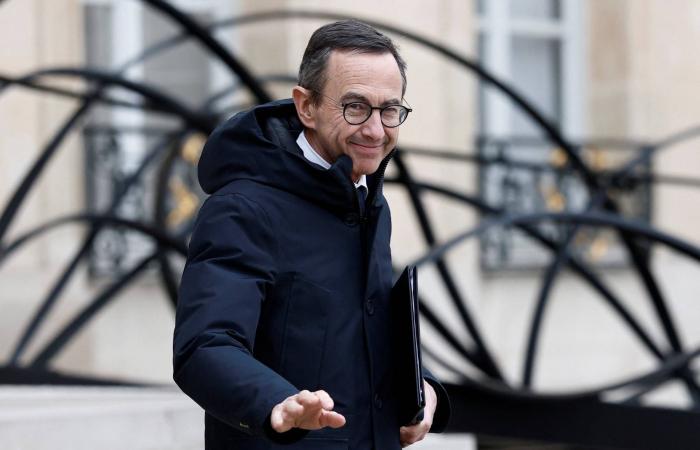 البرلمان
      الجزائري
      يرفع
      وتيرة
      التشريع
      ضد
      فرنسا
      والمعارضين