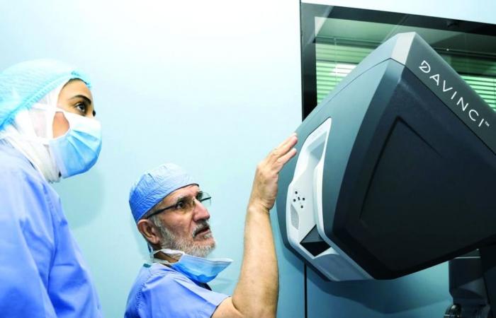 د. نضال الأسعد الرئيس التنفيذي والمدير الطبي لمستشفى القلب لـ "الشرق": انخفاض معدل الوفيات الناتجة عن الأزمات القلبية في قطر