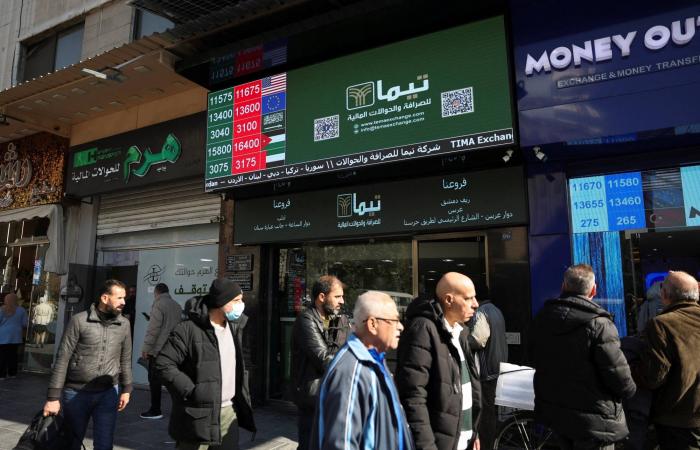 إقرار
      بناء
      19
      مستوطنة
      بالضفة
      واستمرار
      الخروقات
      في
      غزة