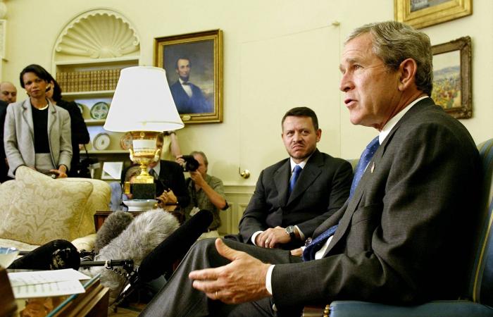 مبعوث
      ترمب
      إلى
      العراق
      يشترط
      نزعاً
      «شاملاً»
      لسلاح
      الفصائل