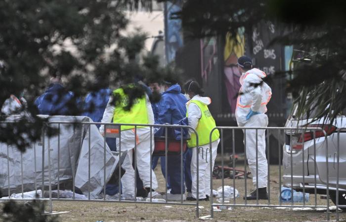 مقتل
      جنرال
      في
      الجيش
      الروسي
      بانفجار
      في
      موسكو