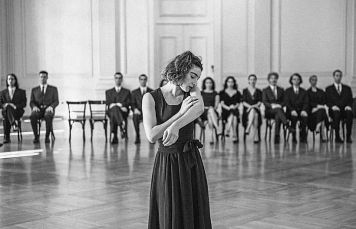 'Kontakthof':
      Greece
      revives
      Pina
      Bausch
      at
      its
      National
      Theatre