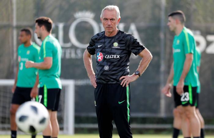 رينارد
      قبل
      المونديال...
      البقاء
      مع
      «الأخضر»
      أم
      رحيل
      على
      طريقة
      كالديرون؟