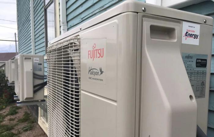 N.B.
      Power
      should
      focus
      on
      reducing
      power
      demand,
      instead
      of
      building
      new
      supply,
      experts
      say