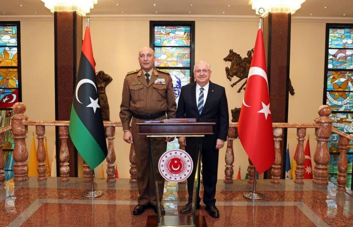 واشنطن
      تحث
      طرفي
      النزاع
      السوداني
      على
      قبول
      مبادرتها