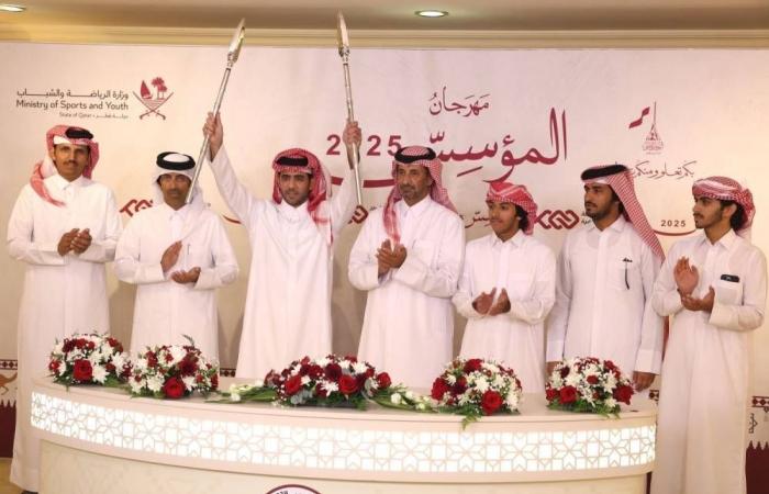 إثارة وندية في رموز الجذاع الفضية