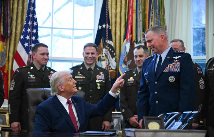 ملفات
      إبستين
      تلاحق
      إدارة
      ترمب