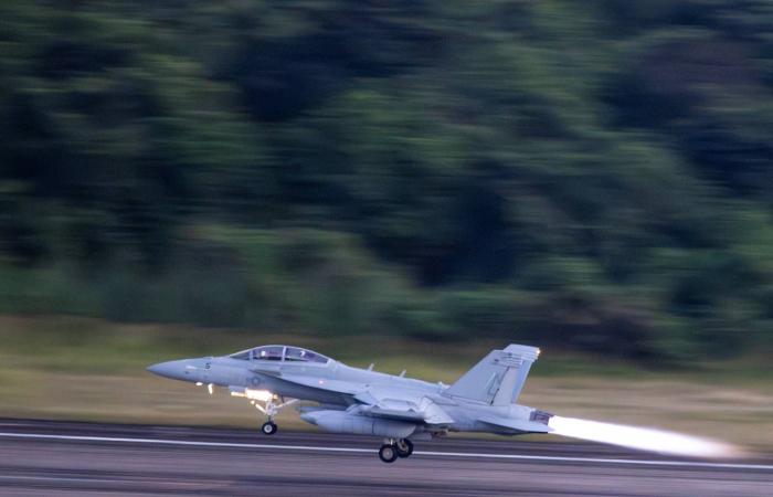 عواصف
      قوية
      تضرب
      كاليفورنيا
      ولوس
      أنجليس
      تهدد
      السفر
      خلال
      عطلة
      عيد
      الميلاد