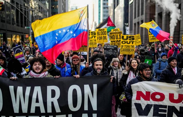 ترمب
      بين
      إنهاء
      «حروب
      أبدية»
      وتسخين
      جبهات
      باردة