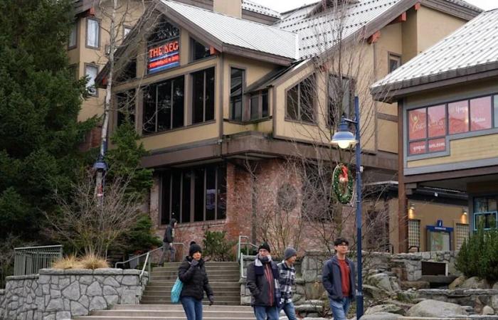 'Grateful
      that
      I'm
      still
      alive’:
      Man’s
      life
      saved
      by
      stranger
      at
      Whistler,
      B.C.,
      restaurant
