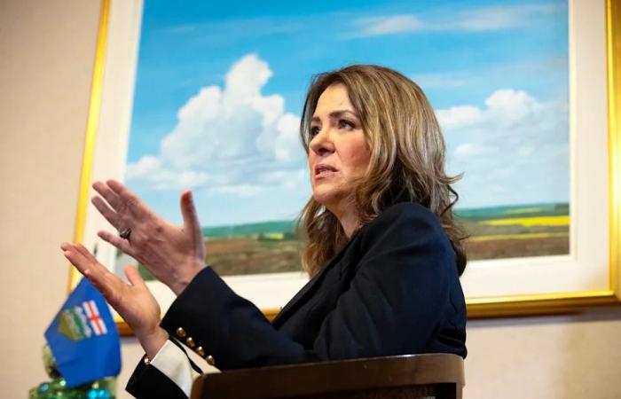 Alberta's
      Smith
      says
      notwithstanding
      clause
      increasingly
      likely
      amid
      unpopular
      court
      rulings