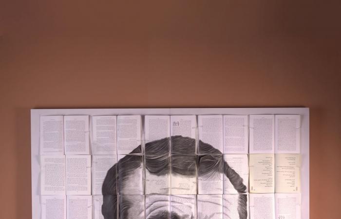 منتظر الحكيم.. فنّان عراقي يحوّل صفحات الكتب إلى لوحات نابضة بالحياة