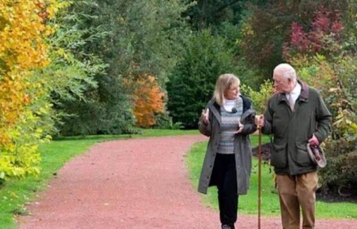 عــــاشــــــق النــبــــاتــــــات