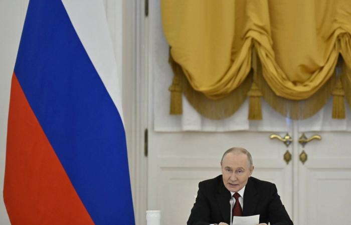 باريس
      ترسم
      خريطة
      الضمانات
      الأمنية
      لكييف
      قبيل
      زيارة
      زيلينسكي
      إلى
      واشنطن