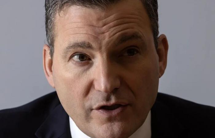 Six
      stories
      public
      servants
      should
      watch
      in
      2026