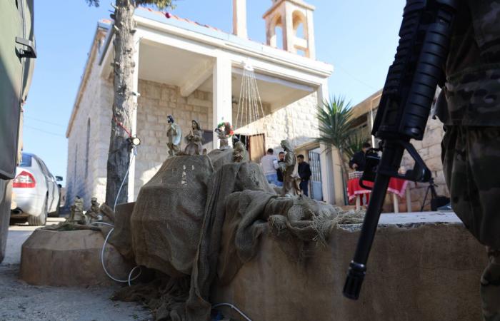 المؤسسة
      الدينية
      الشيعية
      تُهاجم
      الحكومة
      اللبنانية
      بسبب
      «حصرية
      السلاح»