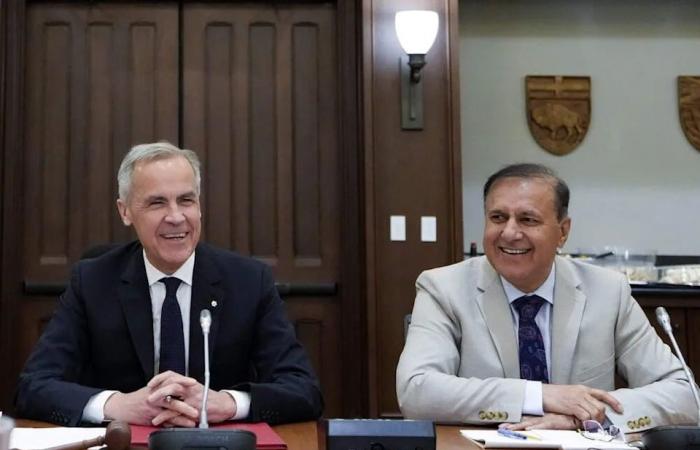 Six
      stories
      public
      servants
      should
      watch
      in
      2026