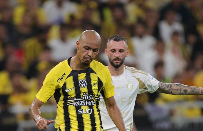 بالوتيلي
      يشعل
      التوقعات
      العالمية
      حول
      الميركاتو
      السعودي
      الشتوي