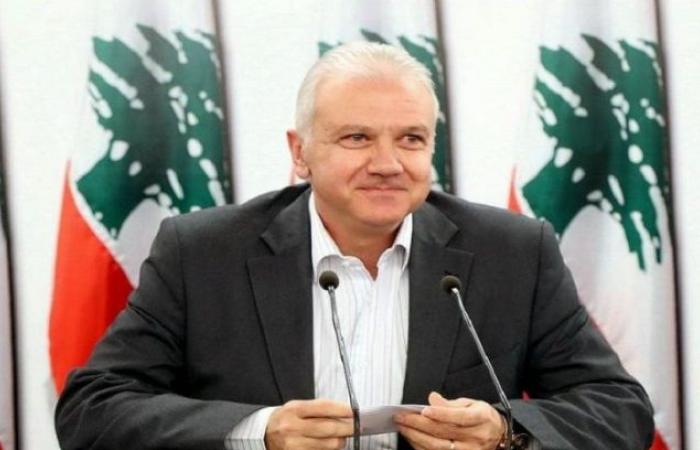 لبنان
      «يدير
      المخاطر»
      وسط
      تهديدات
      إسرائيلية
      وغياب
      الضمانات