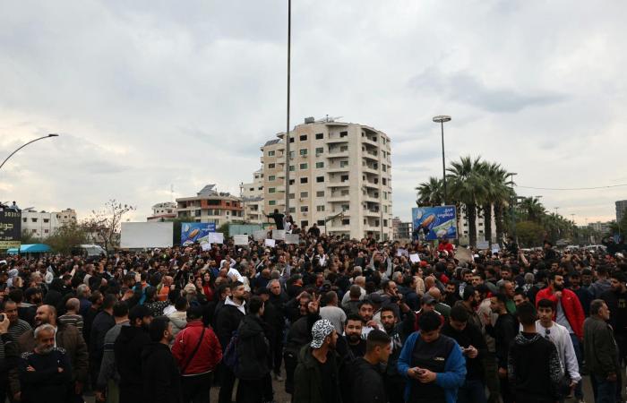 سوريا.. قتلى وجرحى بإطلاق نار من "فلول" النظام السابق خلال احتجاجات في اللاذقية وطرطوس والجيش يتدخل