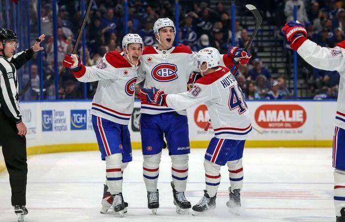 Hidden
      Game:
      Canadiens
      fall
      short
      in
      shootout
      loss
      to
      Lightning
      after
      valiant
      comeback