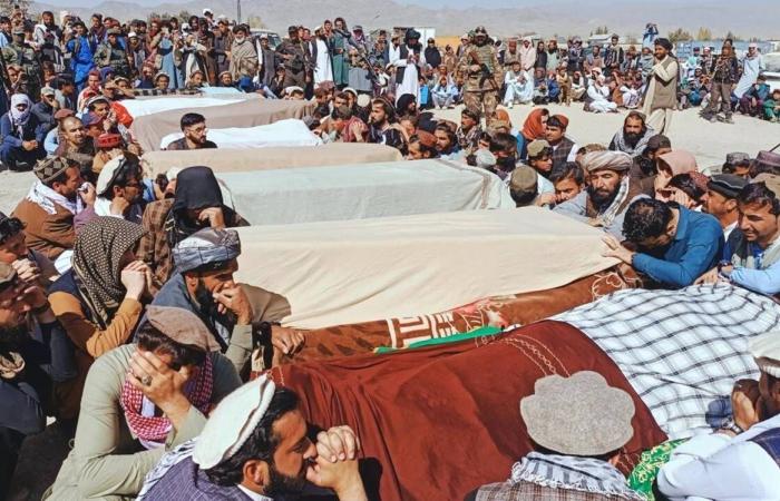 تحقيق
      يكشف:
      أفغان
      يواجهون
      القتل
      والتعذيب
      بعد
      إعادتهم
      من
      إيران