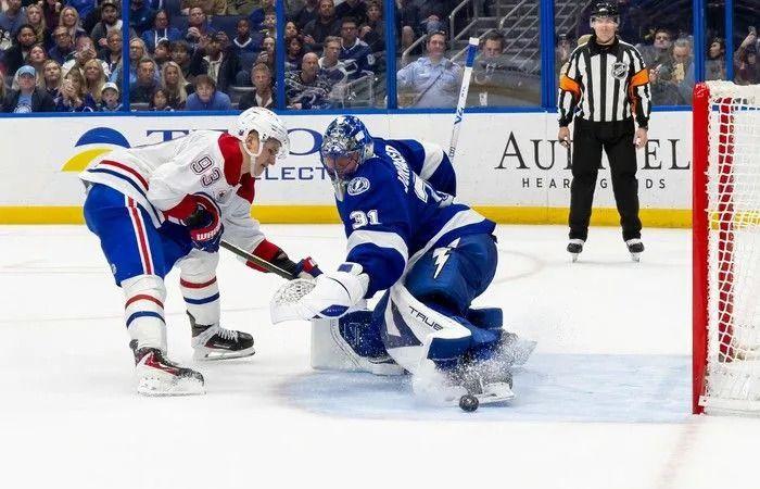 Hidden
      Game:
      Canadiens
      fall
      short
      in
      shootout
      loss
      to
      Lightning
      after
      valiant
      comeback