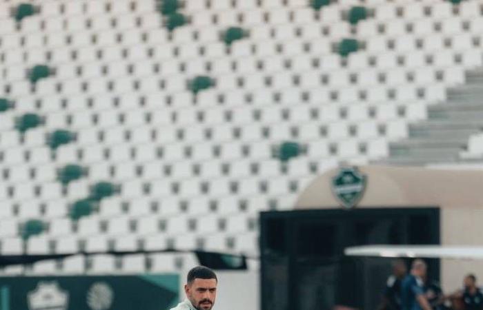 الدوري
      السعودي:
      النصر
      للفوز
      الـ11
      على
      التوالي
      أمام
      الاتفاق